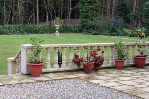 Balustrading to garden