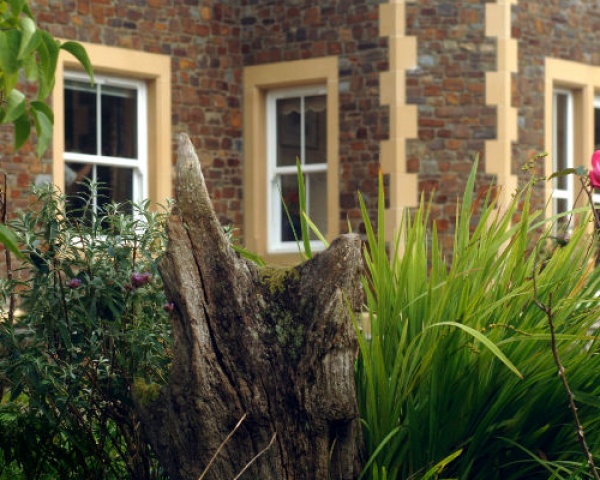 Quoins and window surrounds