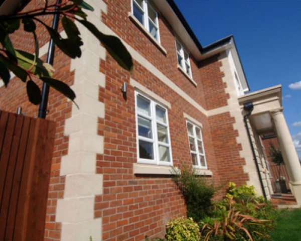 Quoins with Portico