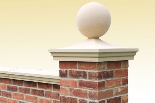 Moulded pier cap